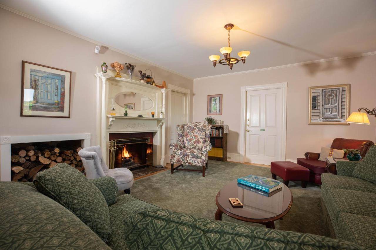Maple Hill Farm Inn オーガスタ エクステリア 写真